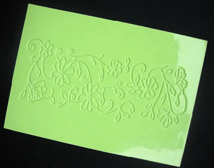 family making fondant cake decorating series Green flower vine silicone fandant lace mat fondant cake Embossing free shipping
family making fondant cake decorating series Green flower vine silicone fandant lace mat fondant cake Embossing free shipping