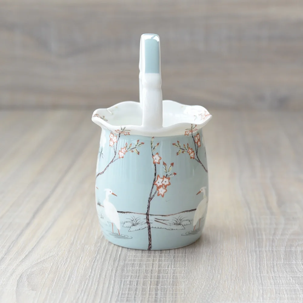 Boutique European Hand Painted White Crane Bone China Tableware Accessories Kitchen Supplies Fruit Basket Furniture Decoration
Boutique European Hand Painted White Crane Bone China Tableware Accessories Kitchen Supplies Fruit Basket Furniture Decoration