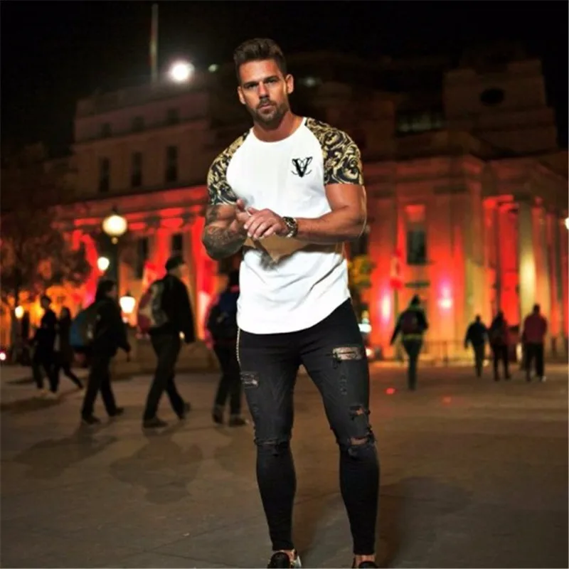 T-Shirts 2019 Summer Short Sleeve O-neck Stripe Printed Loose Slim compression shirt Mens Tops Breathable Casual tee shirt homme
T-Shirts 2019 Summer Short Sleeve O-neck Stripe Printed Loose Slim compression shirt Mens Tops Breathable Casual tee shirt homme