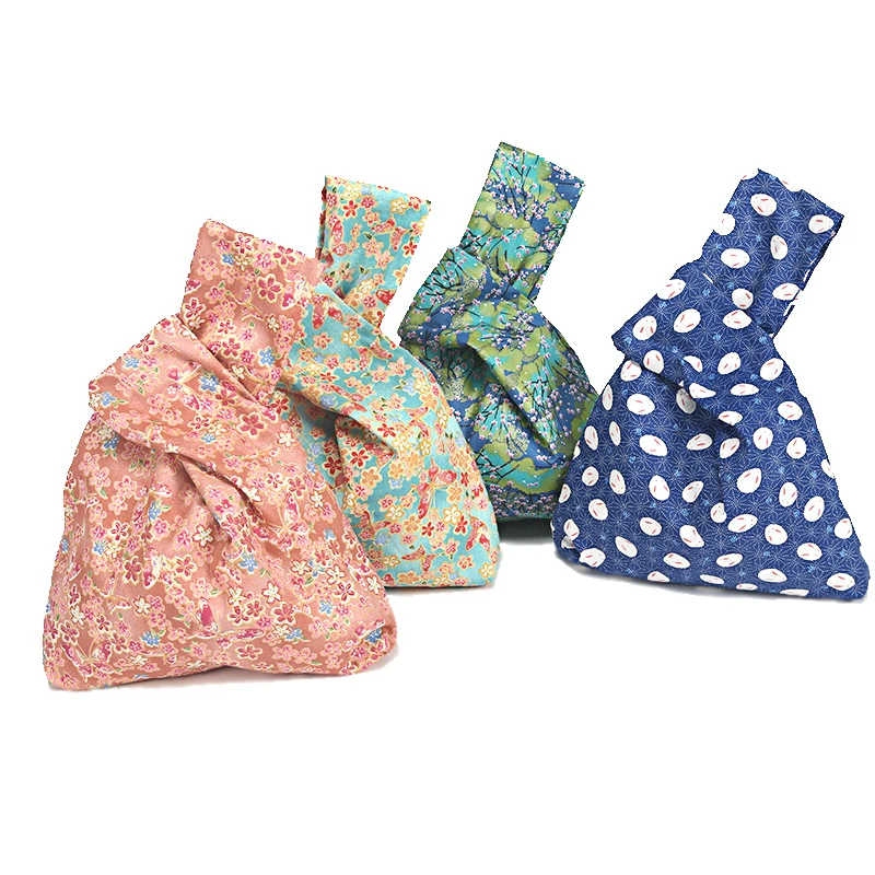 Handmade Cotton japanese Handbag Spray Pouch Hobo Handbags for Women Tote Key Pouch Wristlets Bags
Handmade Cotton japanese Handbag Spray Pouch Hobo Handbags for Women Tote Key Pouch Wristlets Bags