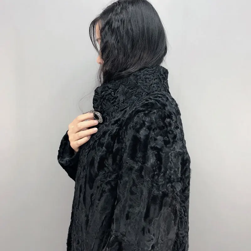 Real fur coat Natural karakul fur coat long section collar ladies warm sheepskin coat winter 2020 QD.YISHANG
Real fur coat Natural karakul fur coat long section collar ladies warm sheepskin coat winter 2020 QD.YISHANG