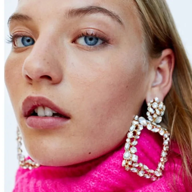Vintage Metal Statement Earrings For Women Shiny Fashion Drop Dangle Earrings Wedding Gift Jewelry Wholesale Hot Sale
Vintage Metal Statement Earrings For Women Shiny Fashion Drop Dangle Earrings Wedding Gift Jewelry Wholesale Hot Sale