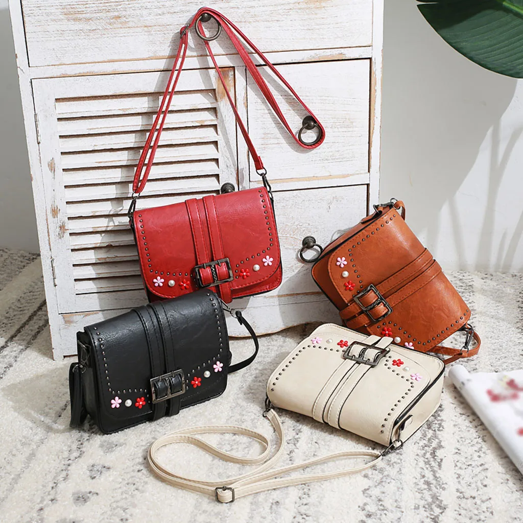 Women Bag Fashion Rivet Flower Solid Color Shoulder Messenger Phone sac main femme bags for women 2019 torebki damskie
Women Bag Fashion Rivet Flower Solid Color Shoulder Messenger Phone sac main femme bags for women 2019 torebki damskie