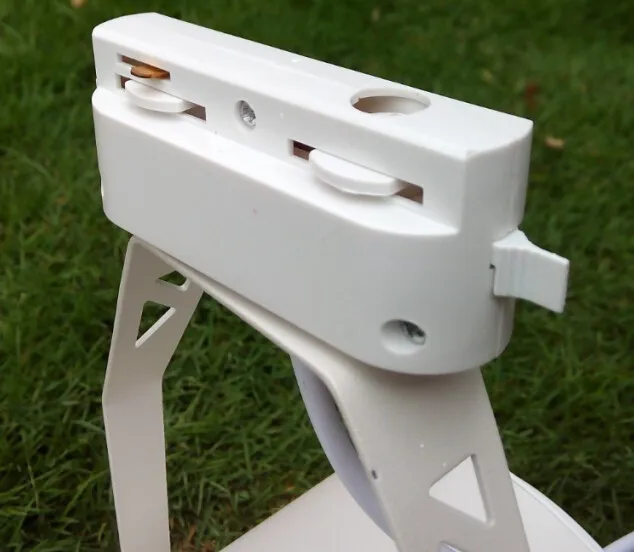 18W Track Light LED Fixture AC 85~265V for Shop Malls Art Gallery Spotlights Lighting Warm white Cold white CE ROSH Super Bright
18W Track Light LED Fixture AC 85~265V for Shop Malls Art Gallery Spotlights Lighting Warm white Cold white CE ROSH Super Bright