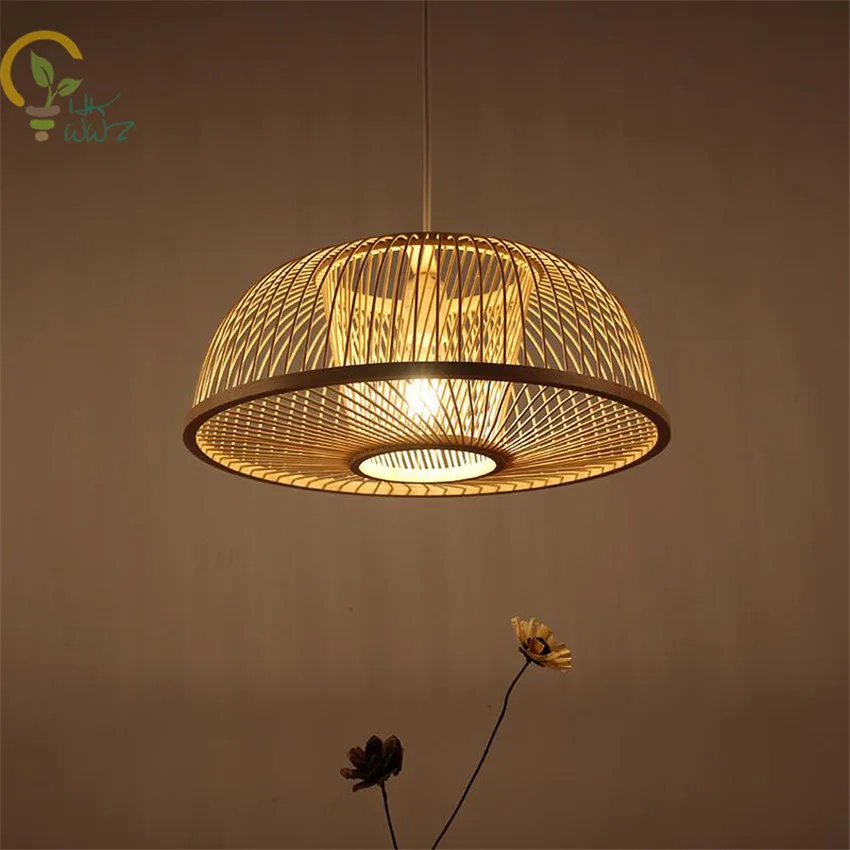 Hand Woven Bamboo Wicker Rattan Round Led Pendant Light Fixture Chinese Pendant Lamp Lustre Luminaire for Study Tea Room Balcony
Hand Woven Bamboo Wicker Rattan Round Led Pendant Light Fixture Chinese Pendant Lamp Lustre Luminaire for Study Tea Room Balcony