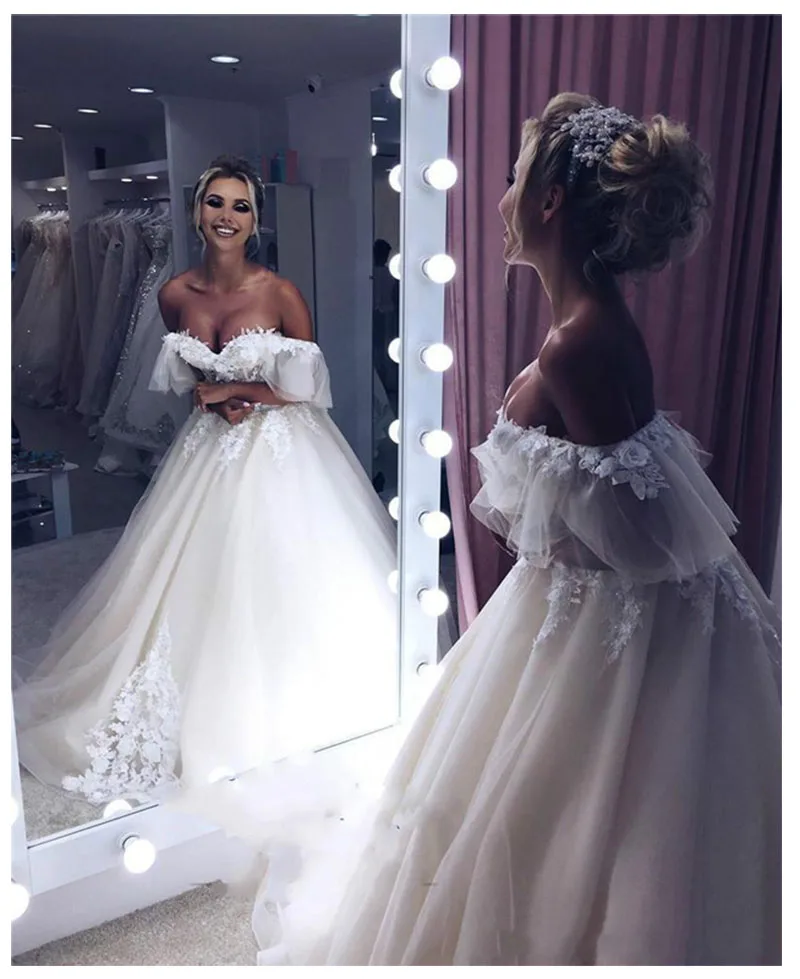 Свадебное платье LORIE в стиле принцессы с аппликацией сердечки 3D цветами открытой