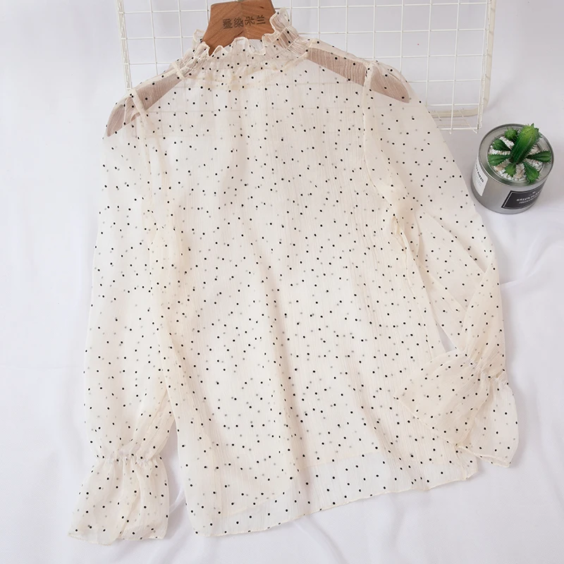 Women Flare Sleeve Basic Polka Dot Loose Size Lace Shirt Casual Elastic Slim Pullover Beach Chiffon Mesh Gauze Tulle Blouse Tops
Women Flare Sleeve Basic Polka Dot Loose Size Lace Shirt Casual Elastic Slim Pullover Beach Chiffon Mesh Gauze Tulle Blouse Tops