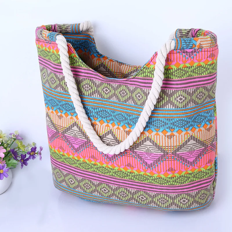 2017 new women canvas bag stripe flower printing shopping bags National style Bohemia large all-match Beach shopping bag
2017 new women canvas bag stripe flower printing shopping bags National style Bohemia large all-match Beach shopping bag