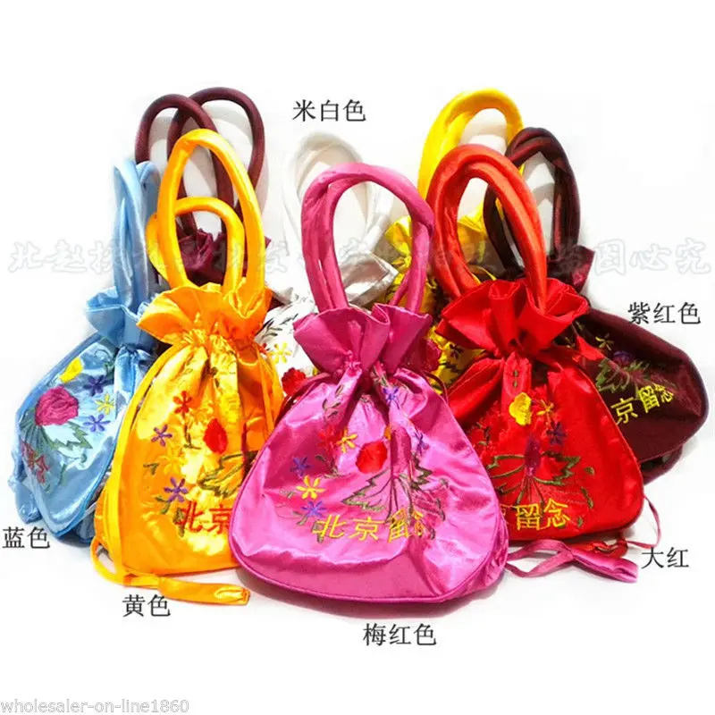 Wholesale 10 pcs New 10PCS Mix Colors Chinese Handmade Silk Jewelry Flower Bags Handbag Pursebag
Wholesale 10 pcs New 10PCS Mix Colors Chinese Handmade Silk Jewelry Flower Bags Handbag Pursebag