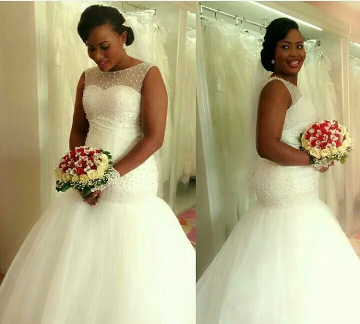 Pearl Beading Sleeveless Vintage White Wedding Dress 2021 Mermaid Style Trumpet Wedding Dresses Wedding Gown Bride Dress
Pearl Beading Sleeveless Vintage White Wedding Dress 2021 Mermaid Style Trumpet Wedding Dresses Wedding Gown Bride Dress