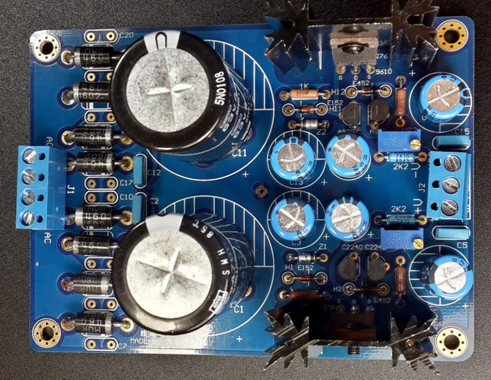 ON MUR460 Rectifier + MOTO 6V2 Gold seal regulator Double bridge rectification Regulated power supply board
ON MUR460 Rectifier + MOTO 6V2 Gold seal regulator Double bridge rectification Regulated power supply board