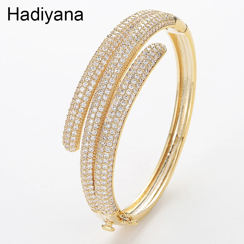 Hadiyana Luxury Bride Engagement Wedding Jewelry New 2018 AAA Cubic Zirconia Exquisite Ladies Bangle Party Gifts Jewelry BG4002
Hadiyana Luxury Bride Engagement Wedding Jewelry New 2018 AAA Cubic Zirconia Exquisite Ladies Bangle Party Gifts Jewelry BG4002