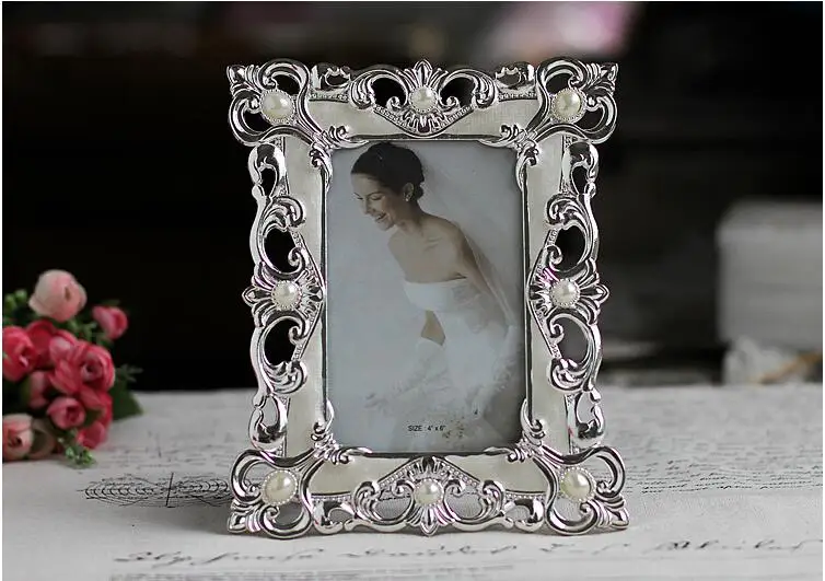 Europe metal Alloy 6inch Vintage Pearl Wedding Photo Frames Metal Picture Frame Bridal Favor Gifts Home Decor XC031
Europe metal Alloy 6inch Vintage Pearl Wedding Photo Frames Metal Picture Frame Bridal Favor Gifts Home Decor XC031