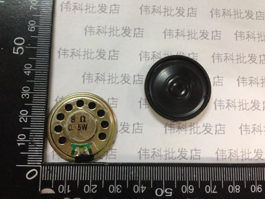 New Ultra-thin mini sound speaker 8 ohms 0.5 watt 8R 0.5W speaker Diameter 30MM 3CM thickness 5MM Loudspeaker
New Ultra-thin mini sound speaker 8 ohms 0.5 watt 8R 0.5W speaker Diameter 30MM 3CM thickness 5MM Loudspeaker