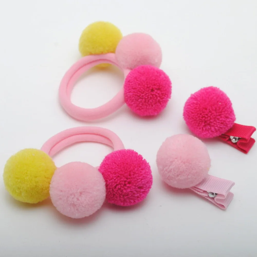 4pieces/lot girls elastics hair bands and hair clips with hairball kid's hair accessories
4pieces/lot girls elastics hair bands and hair clips with hairball kid's hair accessories