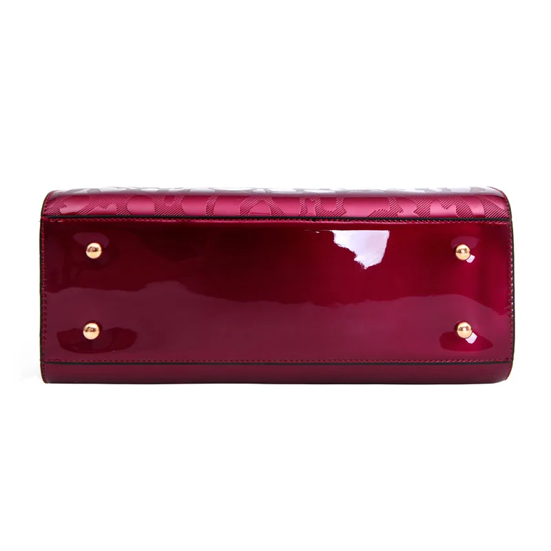 New Fashion Serpentine Women Handbags Patent Leather Ladies Shoulder Bags Female Girl Brand Luxury Crossbody Bag European Design
New Fashion Serpentine Women Handbags Patent Leather Ladies Shoulder Bags Female Girl Brand Luxury Crossbody Bag European Design