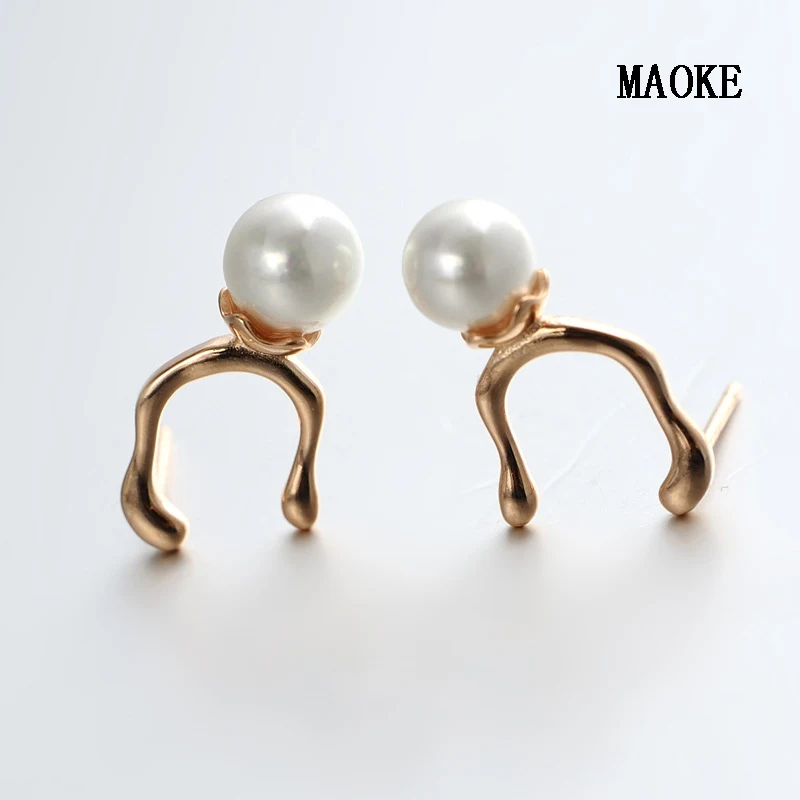 Promotions Irregular U-shaped Pearl Earrings S925 Sterling SV Fashion Funny Fashion Jewelry for Women's Fashion Gifts
Promotions Irregular U-shaped Pearl Earrings S925 Sterling SV Fashion Funny Fashion Jewelry for Women's Fashion Gifts