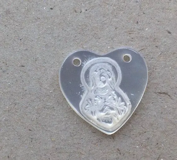 Double Drilled 24pcs 11mm Genuine MOP Shell jewelry ,white shell Carved Ablong Rectangle heart Virgin Jesus Jewelry Beads
Double Drilled 24pcs 11mm Genuine MOP Shell jewelry ,white shell Carved Ablong Rectangle heart Virgin Jesus Jewelry Beads