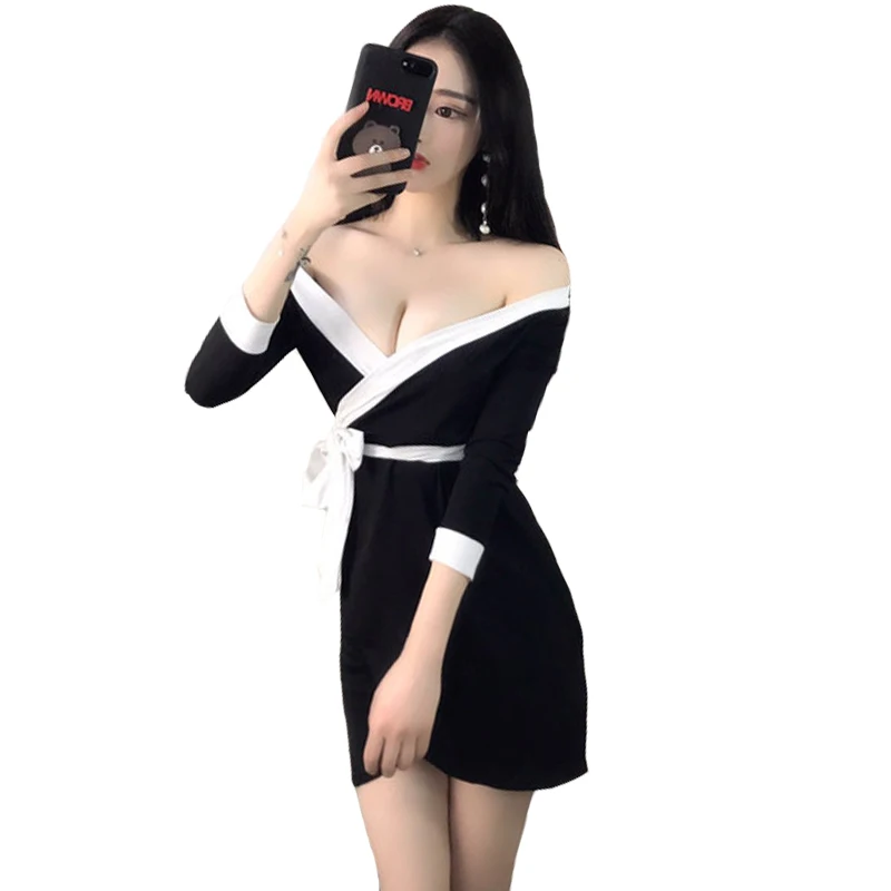 Autumn and winter nightclub sexy women deep v-neck wrapped chest waist dress temperament slim Slim package hip dress
Autumn and winter nightclub sexy women deep v-neck wrapped chest waist dress temperament slim Slim package hip dress