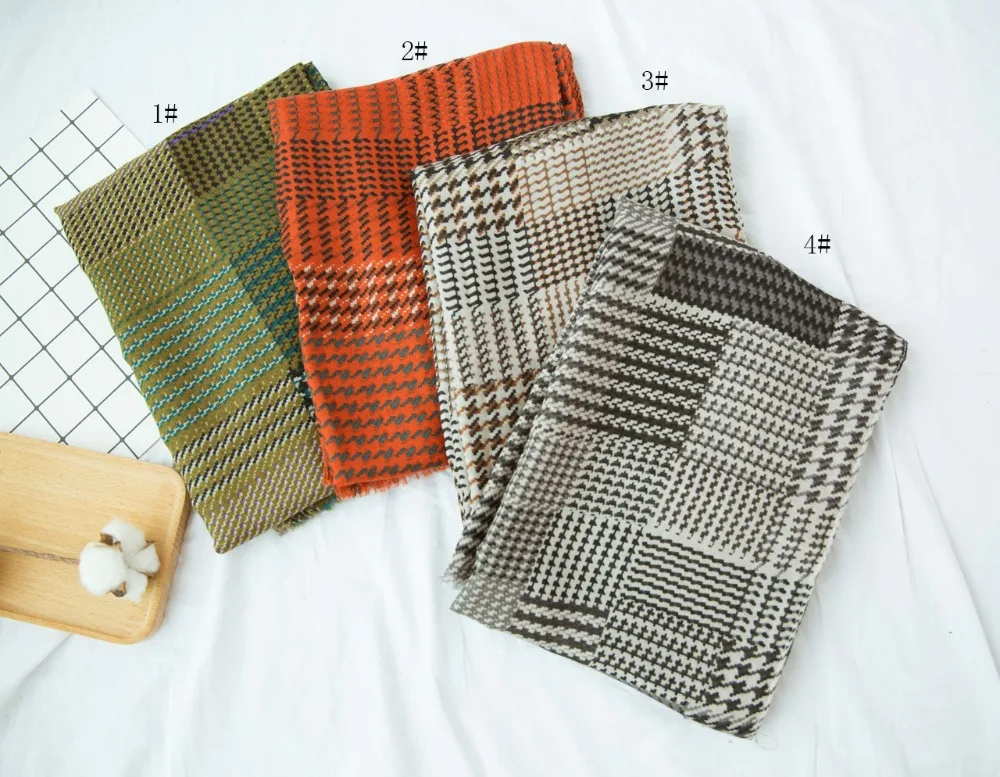 2018 Fashion Women Plaid Print Cotton Fringe Scarves Shawls Grid Muffler Wrap Hijab Scarf 4 Color 10pcs/lot Free Shipping
2018 Fashion Women Plaid Print Cotton Fringe Scarves Shawls Grid Muffler Wrap Hijab Scarf 4 Color 10pcs/lot Free Shipping