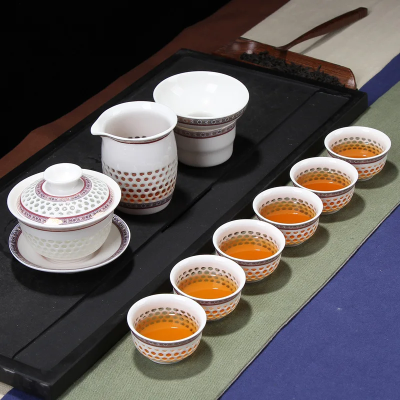 Factory direct sales Jinhua blue honeycomb cover bowl (large) Kung Fu tea set gift box wholesale
Factory direct sales Jinhua blue honeycomb cover bowl (large) Kung Fu tea set gift box wholesale