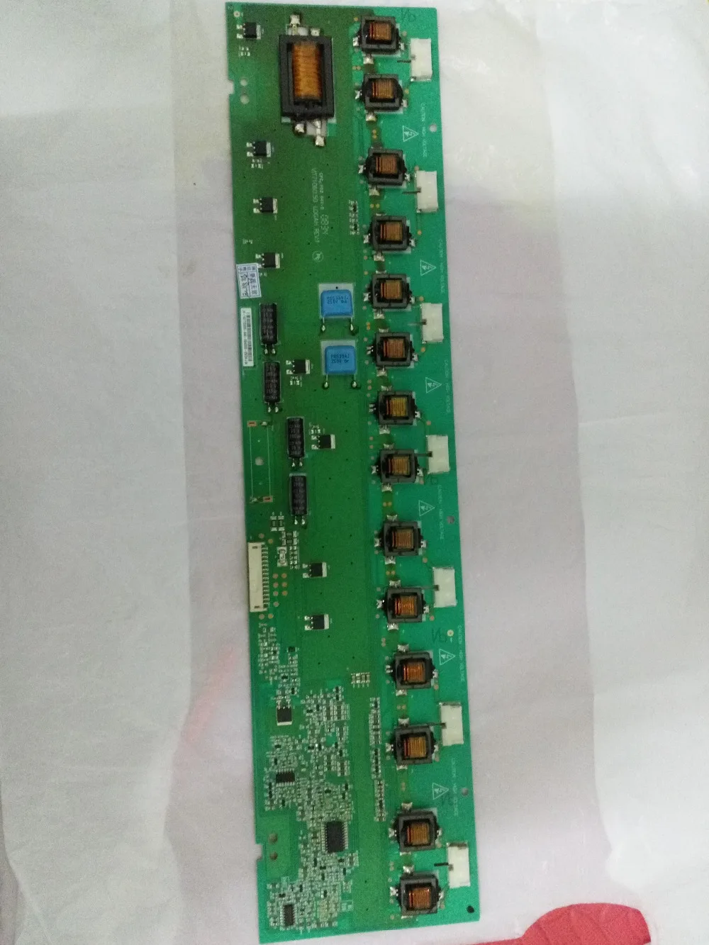 Оригинальная Высоковольтная плата Inventer vit71060.50 с подсветкой vc t370xw02 37 дюймов la370a350c1
Оригинальная Высоковольтная плата Inventer vit71060.50 с подсветкой vc t370xw02 37 дюймов la370a350c1