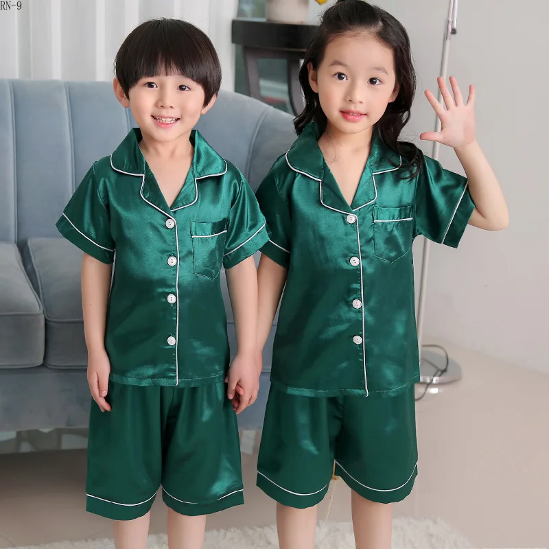 Summer Children Short Pajamas Sets 2019 Cute Silk Sleepwear Girls Short Kids Pijamas Boy Short Top and Pant Print Kids Pajamas
Summer Children Short Pajamas Sets 2019 Cute Silk Sleepwear Girls Short Kids Pijamas Boy Short Top and Pant Print Kids Pajamas
