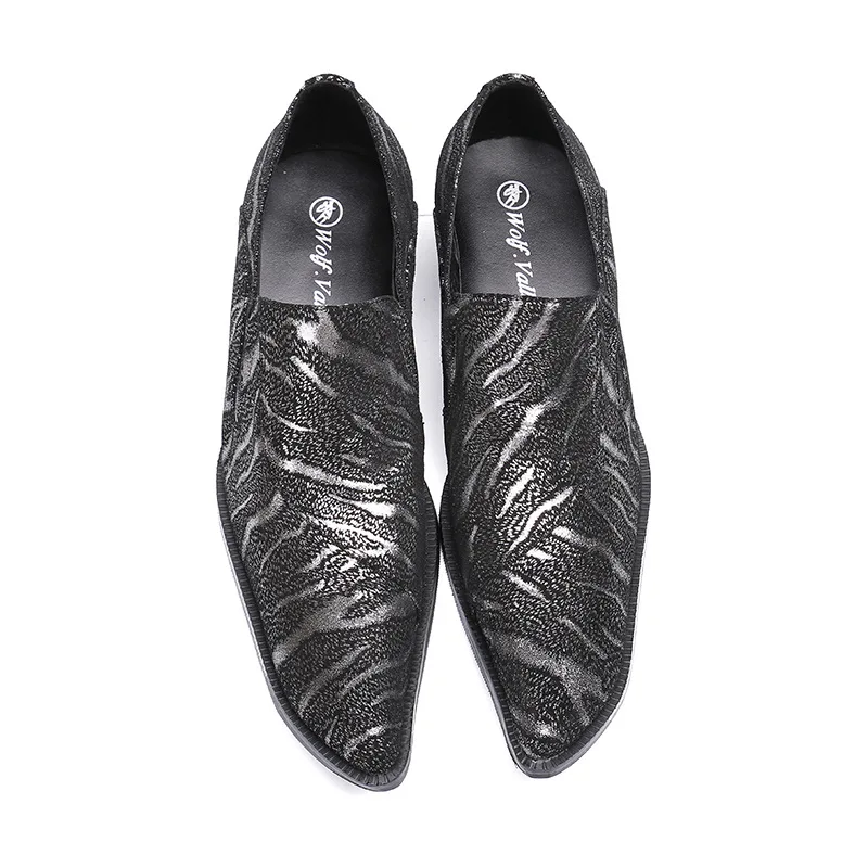 Black Leather Business Leather Business Casual Shoes Print Tide Shoes Casual Luxury Printing Patent Leather Dress Shoes Men
Black Leather Business Leather Business Casual Shoes Print Tide Shoes Casual Luxury Printing Patent Leather Dress Shoes Men