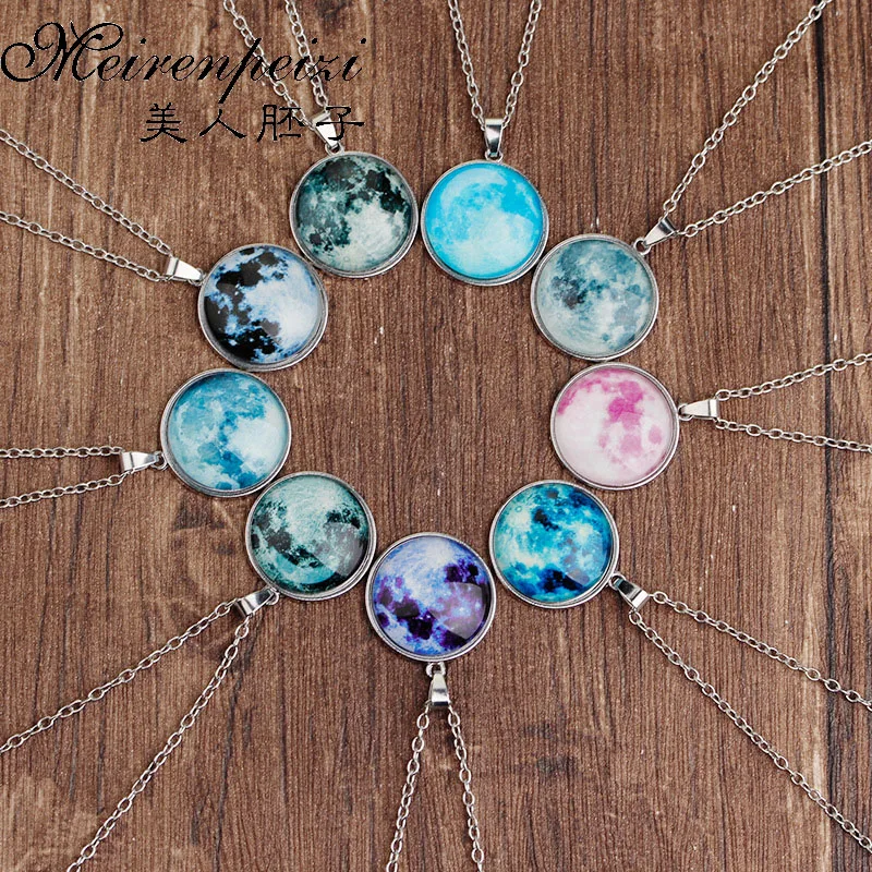 Glowing in The Dark Universe Heavenly Nebula Pendant Necklace Space Moon Charm Necklace Unique for Her Birthday Gift
Glowing in The Dark Universe Heavenly Nebula Pendant Necklace Space Moon Charm Necklace Unique for Her Birthday Gift