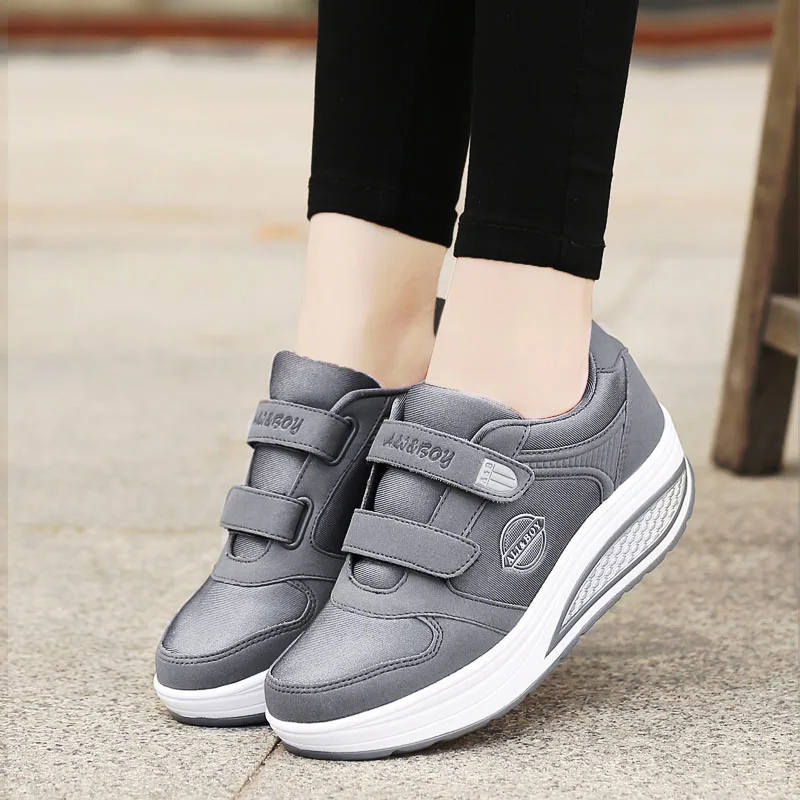 Women Sneakers Ladies Platform Shoes Chunky Sneakers chaussures femme Breathable Casual Shoes Wedges Shoes tenis feminino
Women Sneakers Ladies Platform Shoes Chunky Sneakers chaussures femme Breathable Casual Shoes Wedges Shoes tenis feminino