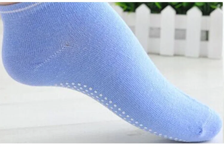 1 пара новинка 2016 женские нескользящие носки для фитнеса и йоги 5 цветов на выбор |