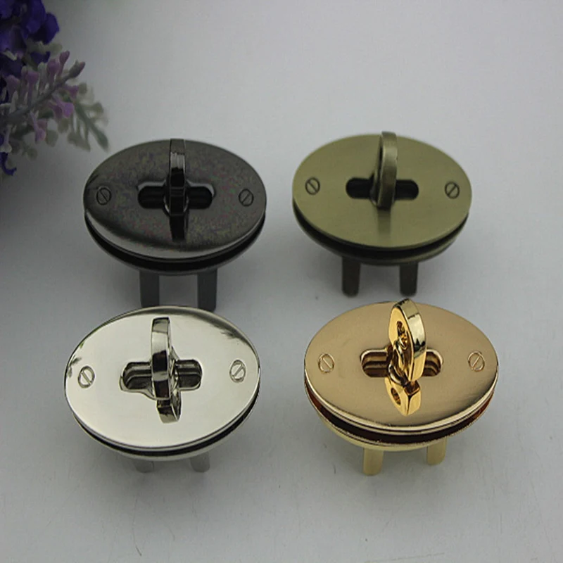 Luggage hardware accessories eggs lock The oval egg-shaped Twist lock Handbags clothing hardware accessories locks
Luggage hardware accessories eggs lock The oval egg-shaped Twist lock Handbags clothing hardware accessories locks