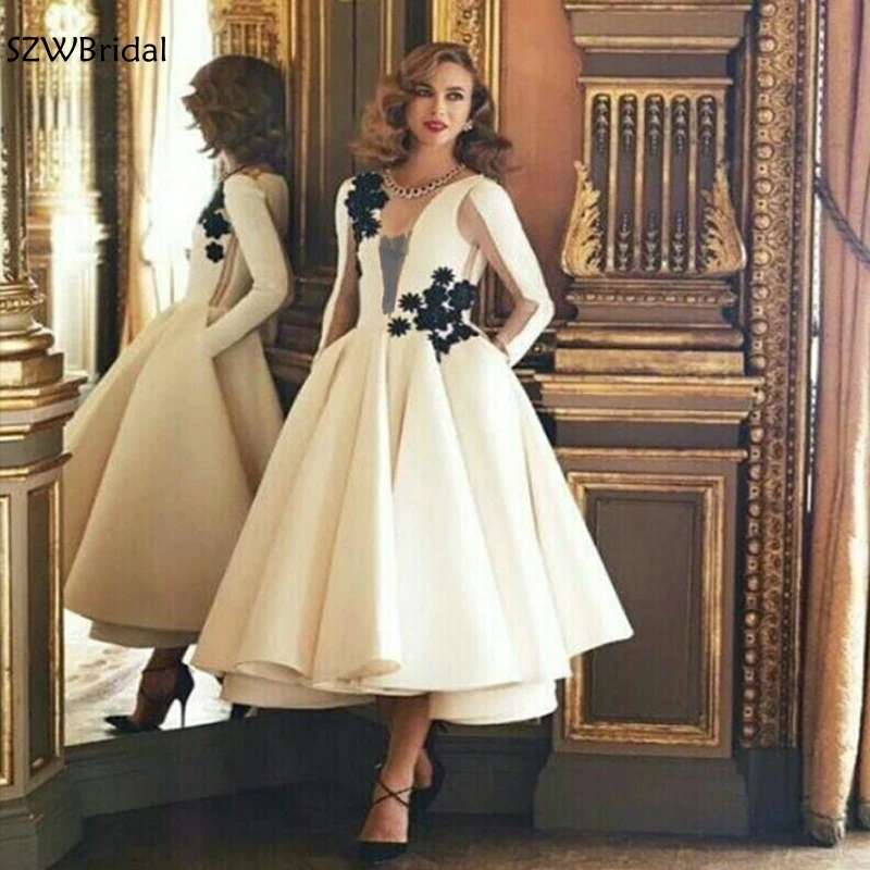 New Arrival Ivory Long sleeve evening dresses Black Lace Appliques Arabic Muslim evening dress Short 2022 vestido longo abiye
New Arrival Ivory Long sleeve evening dresses Black Lace Appliques Arabic Muslim evening dress Short 2022 vestido longo abiye