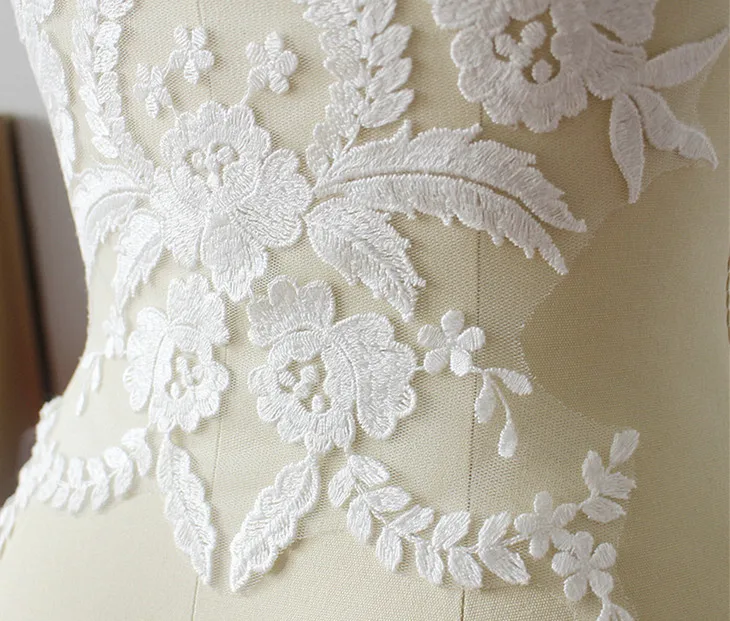 Free shipping cotton yarn wedding dress Sewing and DIY Embroidery Lace Applique and big size lace motif MOQ 5pieces
Free shipping cotton yarn wedding dress Sewing and DIY Embroidery Lace Applique and big size lace motif MOQ 5pieces