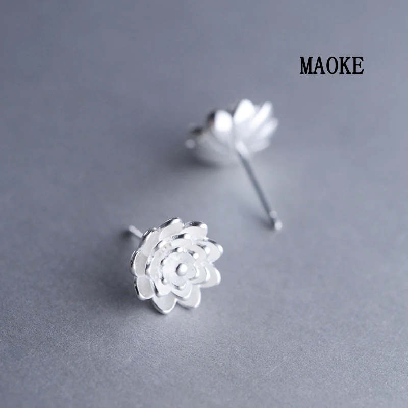 Promotions 925 Sterling SV Stud Earrings Lotus Flower Handwork Temperament Fashion Jewelry for Women's Fashion Gifts
Promotions 925 Sterling SV Stud Earrings Lotus Flower Handwork Temperament Fashion Jewelry for Women's Fashion Gifts