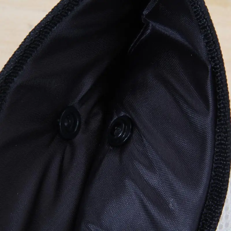 Triangle Baby Kid Car Fit Seat Belt Safe Adjuster Device Auto Safety Shoulder Harness Strap Cover Child Neck Protect Positioner
Triangle Baby Kid Car Fit Seat Belt Safe Adjuster Device Auto Safety Shoulder Harness Strap Cover Child Neck Protect Positioner