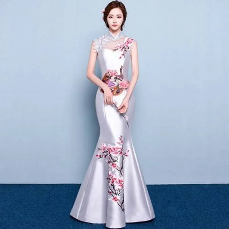 Sexy Blue Wedding Dresses Formal Evening Oriental Dress Bride Chinese Traditional Cheongsam Modern Qipao Robe Chinoise Femme
Sexy Blue Wedding Dresses Formal Evening Oriental Dress Bride Chinese Traditional Cheongsam Modern Qipao Robe Chinoise Femme