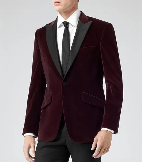 2017 Burgundy Groom's tuxedo/wedding Suits for men/Best man's Tuxedo 3 peices set/bridegroom tuxedos(jacket+Pant+bowtie)
2017 Burgundy Groom's tuxedo/wedding Suits for men/Best man's Tuxedo 3 peices set/bridegroom tuxedos(jacket+Pant+bowtie)