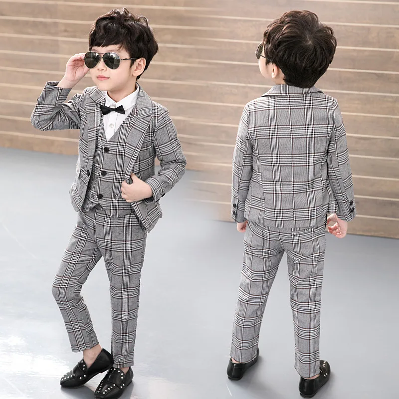 3pcs(Outwear+Vest+Pants)2020 Kids Plaid School Suits for Boy England Style Boy Formal Wedding Blazer Suit Performance Suit
3pcs(Outwear+Vest+Pants)2020 Kids Plaid School Suits for Boy England Style Boy Formal Wedding Blazer Suit Performance Suit