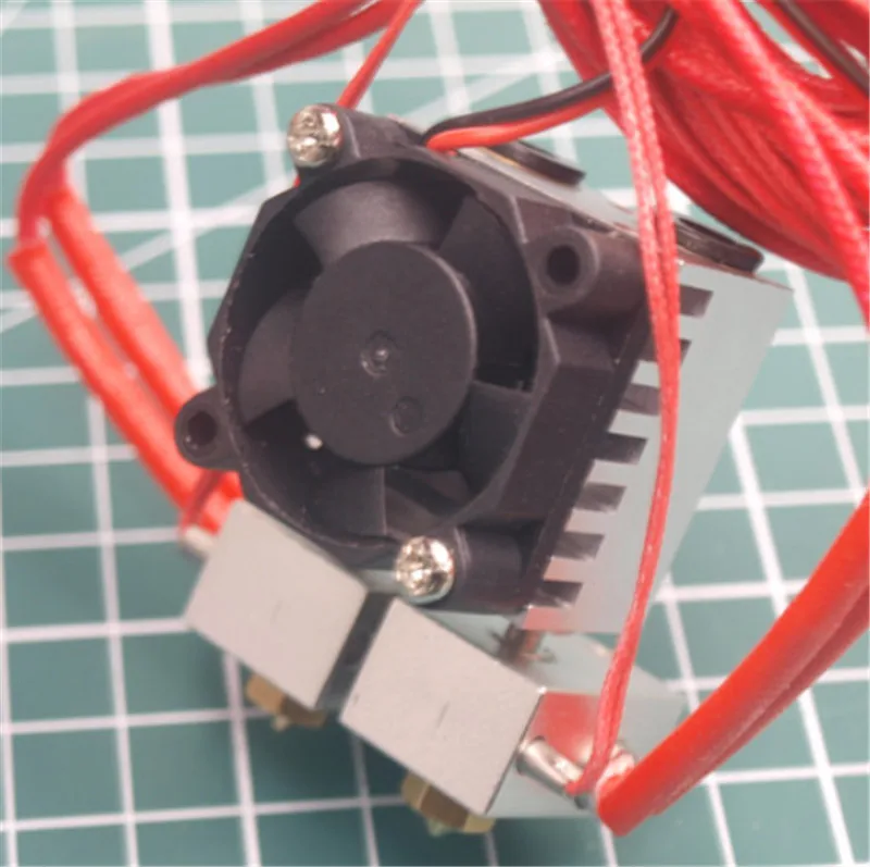 1 шт. Chimera 2 дюйма, 2 выхода двойная экструзия полностью металлический V6 Hotend kit 1,75 мм 12 В/24 В PT100 датчик
1 шт. Chimera 2 дюйма, 2 выхода двойная экструзия полностью металлический V6 Hotend kit 1,75 мм 12 В/24 В PT100 датчик