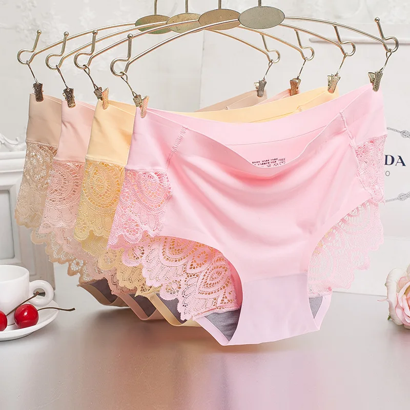 Fashion New Quality Hot Seamless Traceless Sexy Lace Women Underwear Middle Waist Soft Comfortable Cool Ice Silk Briefs Panties
Fashion New Quality Hot Seamless Traceless Sexy Lace Women Underwear Middle Waist Soft Comfortable Cool Ice Silk Briefs Panties