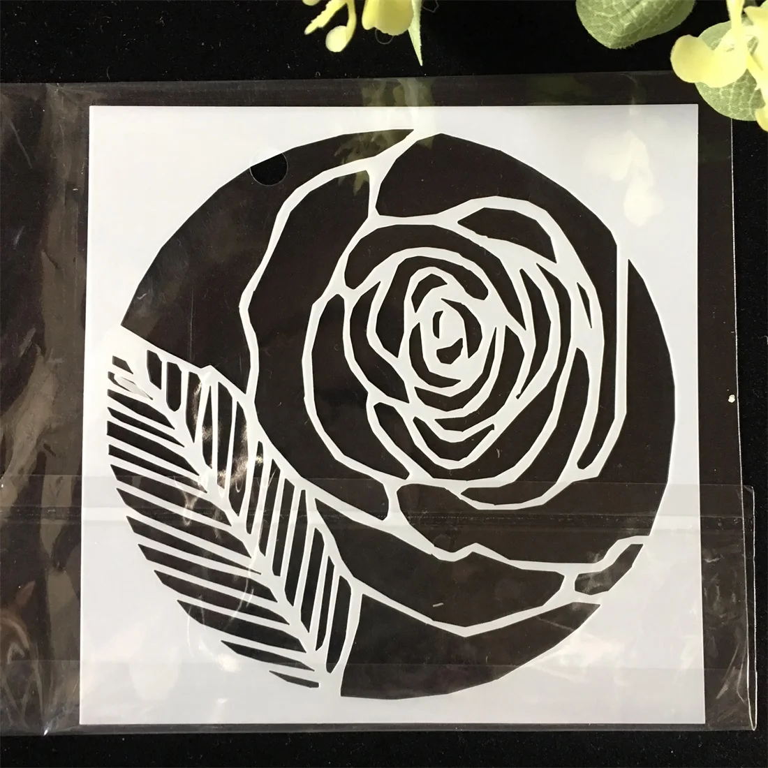 1Pcs Circle Flower Design 86 DIY Layering Stencils Wall Painting Scrapbook Coloring Embossing Album Decorative Card Template
1Pcs Circle Flower Design 86 DIY Layering Stencils Wall Painting Scrapbook Coloring Embossing Album Decorative Card Template