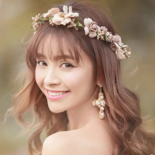 Floral Headdress Beach Party Crown Bride Wedding Headband Flower Hairband Headwear
Floral Headdress Beach Party Crown Bride Wedding Headband Flower Hairband Headwear