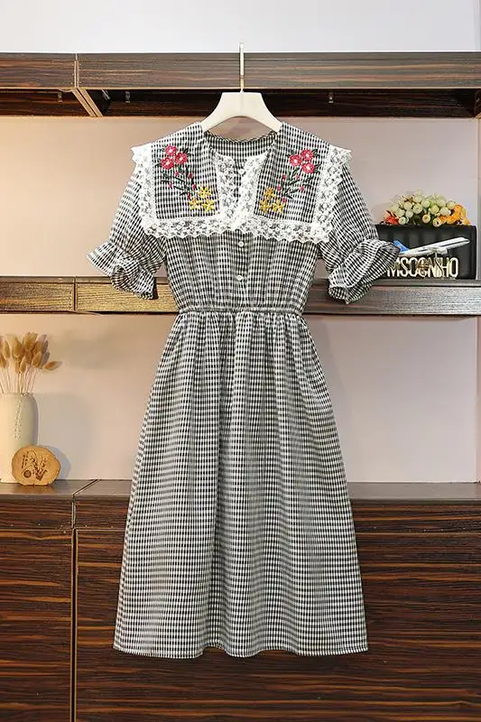 Large-size Women's Suit 2019 Summer Dress New Fat Mm Sweetly Embroidered Naval Collar Checked Slim Dress
Large-size Women's Suit 2019 Summer Dress New Fat Mm Sweetly Embroidered Naval Collar Checked Slim Dress