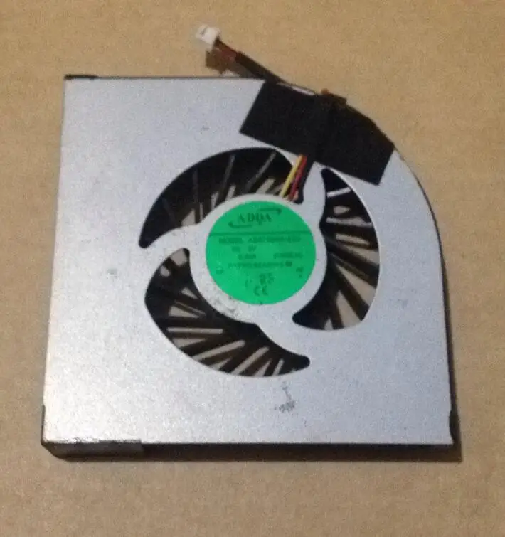 Новый оригинальный охлаждающий вентилятор для ноутбука LG Electronics A520 A515 A530
Новый оригинальный охлаждающий вентилятор для ноутбука LG Electronics A520 A515 A530