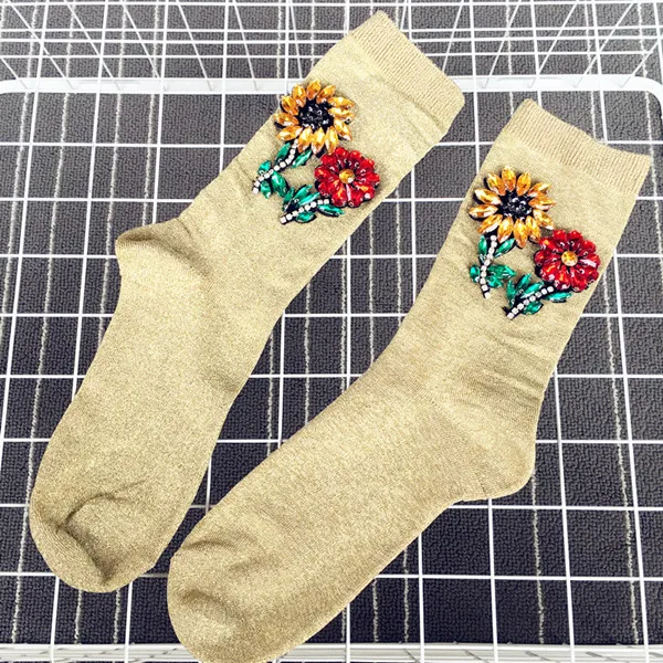 2019 Chic Cool Winter Candy Color Handmade Rhinestones Flowers Women Socks Christmas Warm Knit Autumn Harajuku Socks Women
2019 Chic Cool Winter Candy Color Handmade Rhinestones Flowers Women Socks Christmas Warm Knit Autumn Harajuku Socks Women