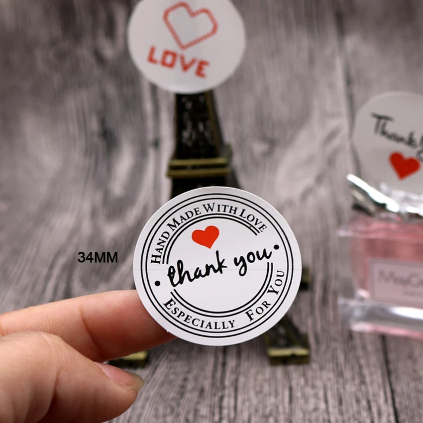 100 Pcs/lot English words Kraft Paper Label Sticker DIY Stickers For Hand Made Gift Cake Baking Sealing Label Sticker
100 Pcs/lot English words Kraft Paper Label Sticker DIY Stickers For Hand Made Gift Cake Baking Sealing Label Sticker
