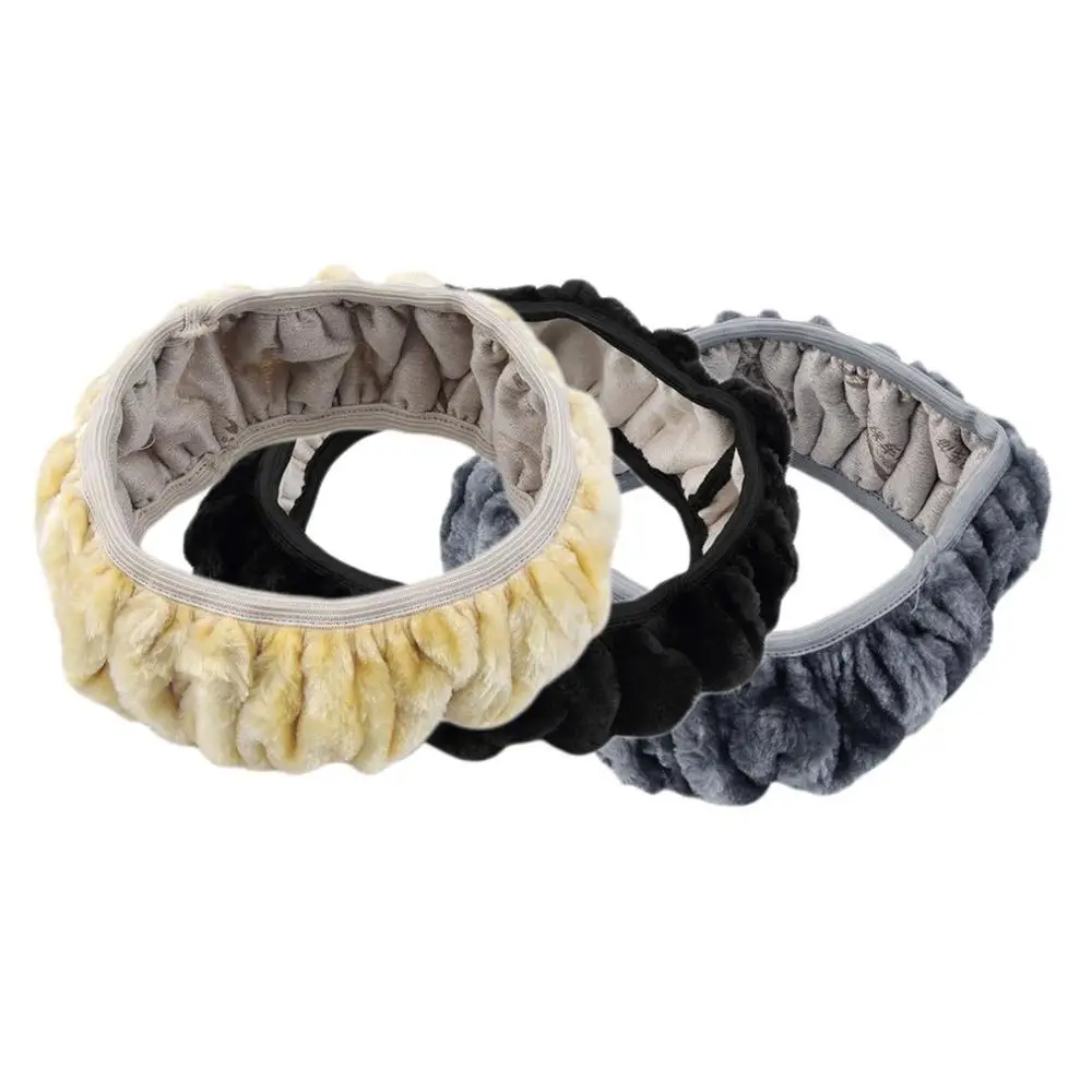 New 3pcs/set Charm Warm Long Wool Plush car Steering Wheel Cover woolen Car Handbrake Accessory
New 3pcs/set Charm Warm Long Wool Plush car Steering Wheel Cover woolen Car Handbrake Accessory