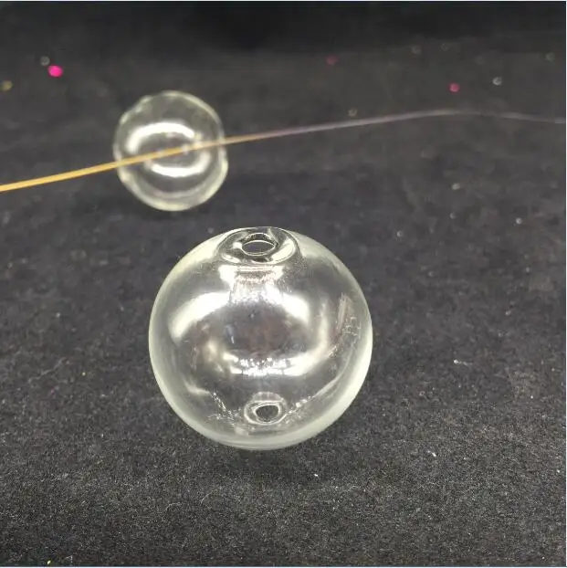 20pieces 30mm round glass globe bubble with 2-3mm doulbe hole glass vial glass bottle locket jewelry findings supply
20pieces 30mm round glass globe bubble with 2-3mm doulbe hole glass vial glass bottle locket jewelry findings supply