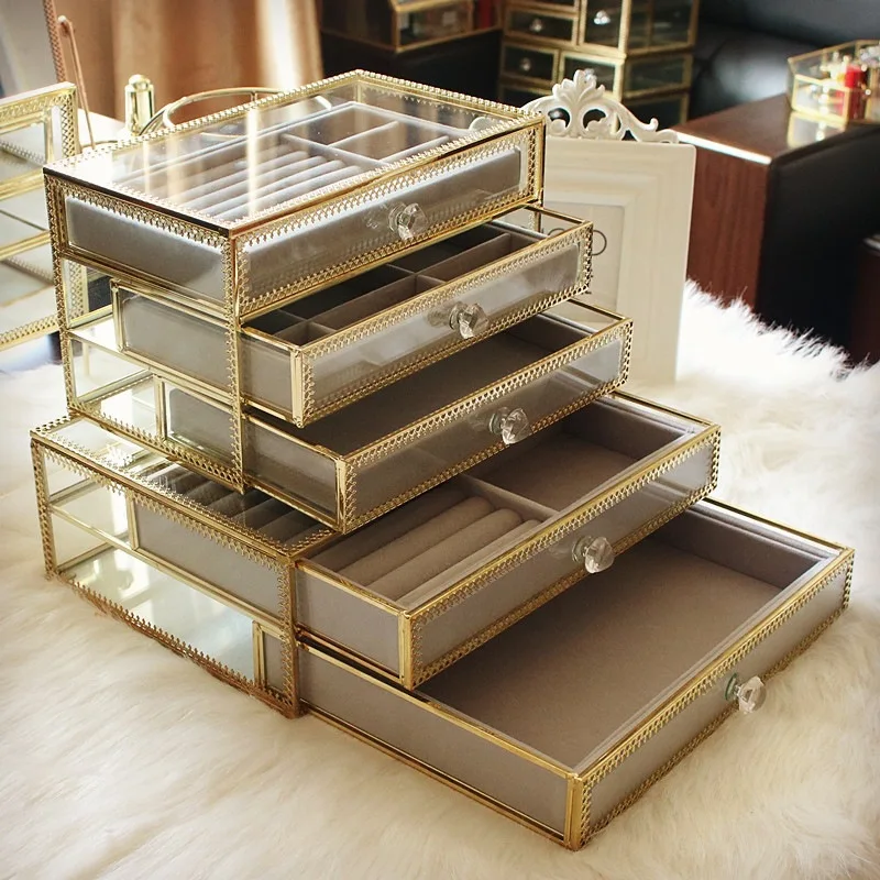 Jewelry Storage Box Glass Copper Edge Desktop Jewelry Box Princess Earrings Earrings Ring Bracelet Finishing Box Gift
Jewelry Storage Box Glass Copper Edge Desktop Jewelry Box Princess Earrings Earrings Ring Bracelet Finishing Box Gift